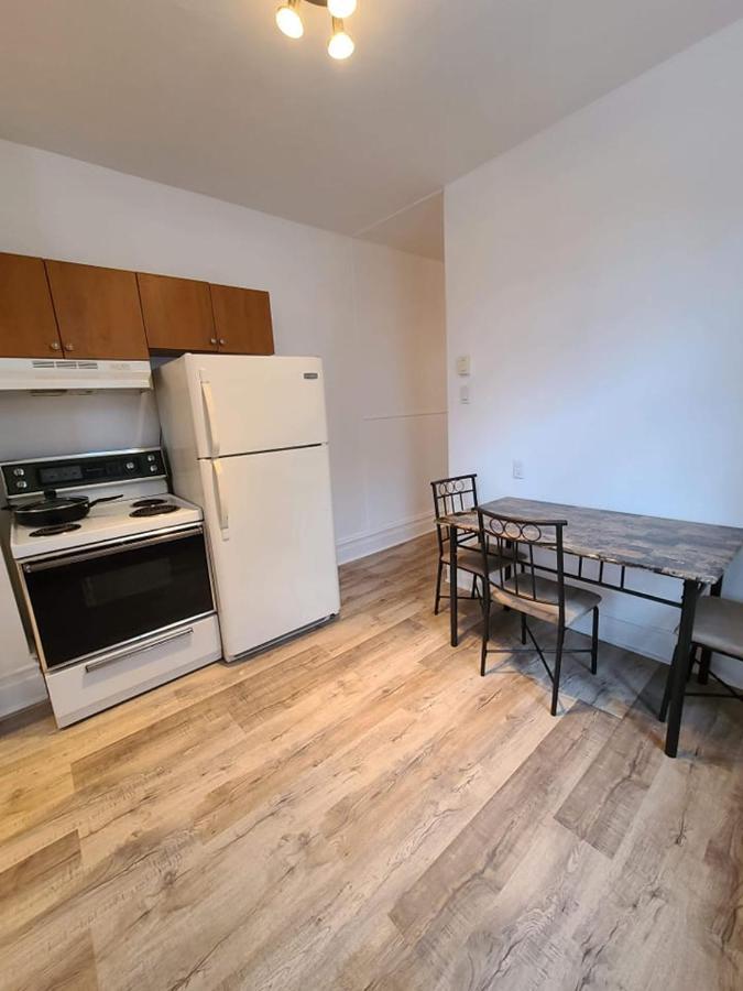 Full Kitchen II 600 For 7Night II Room B Montréal Esterno foto